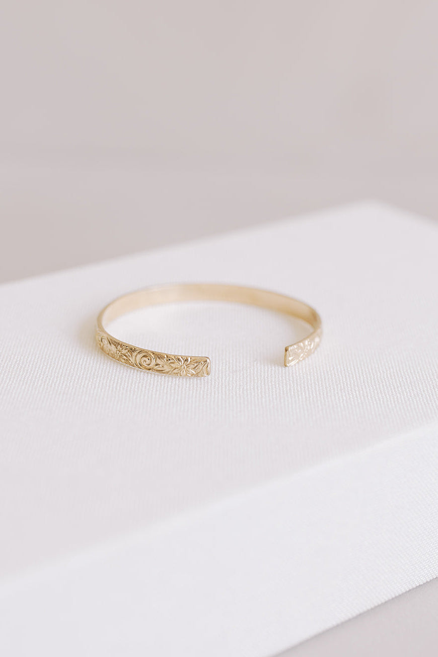 The Gold Origin Bangle
