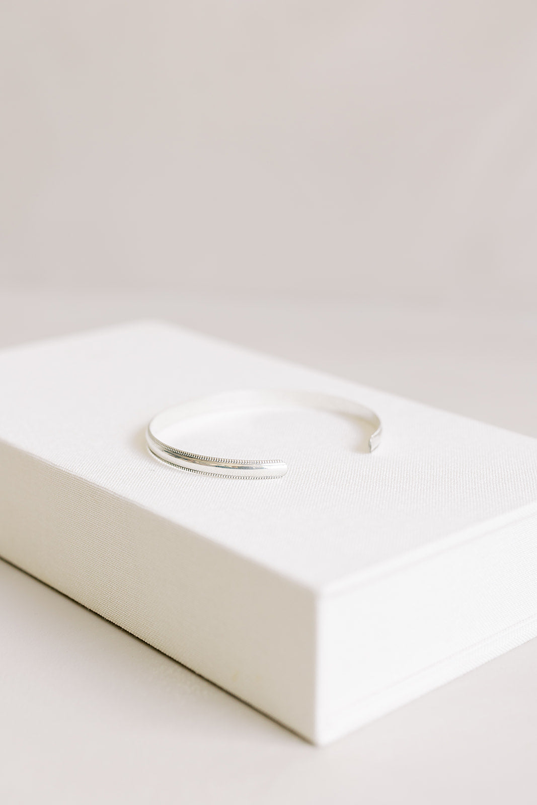The Heritage Bangle: Silver